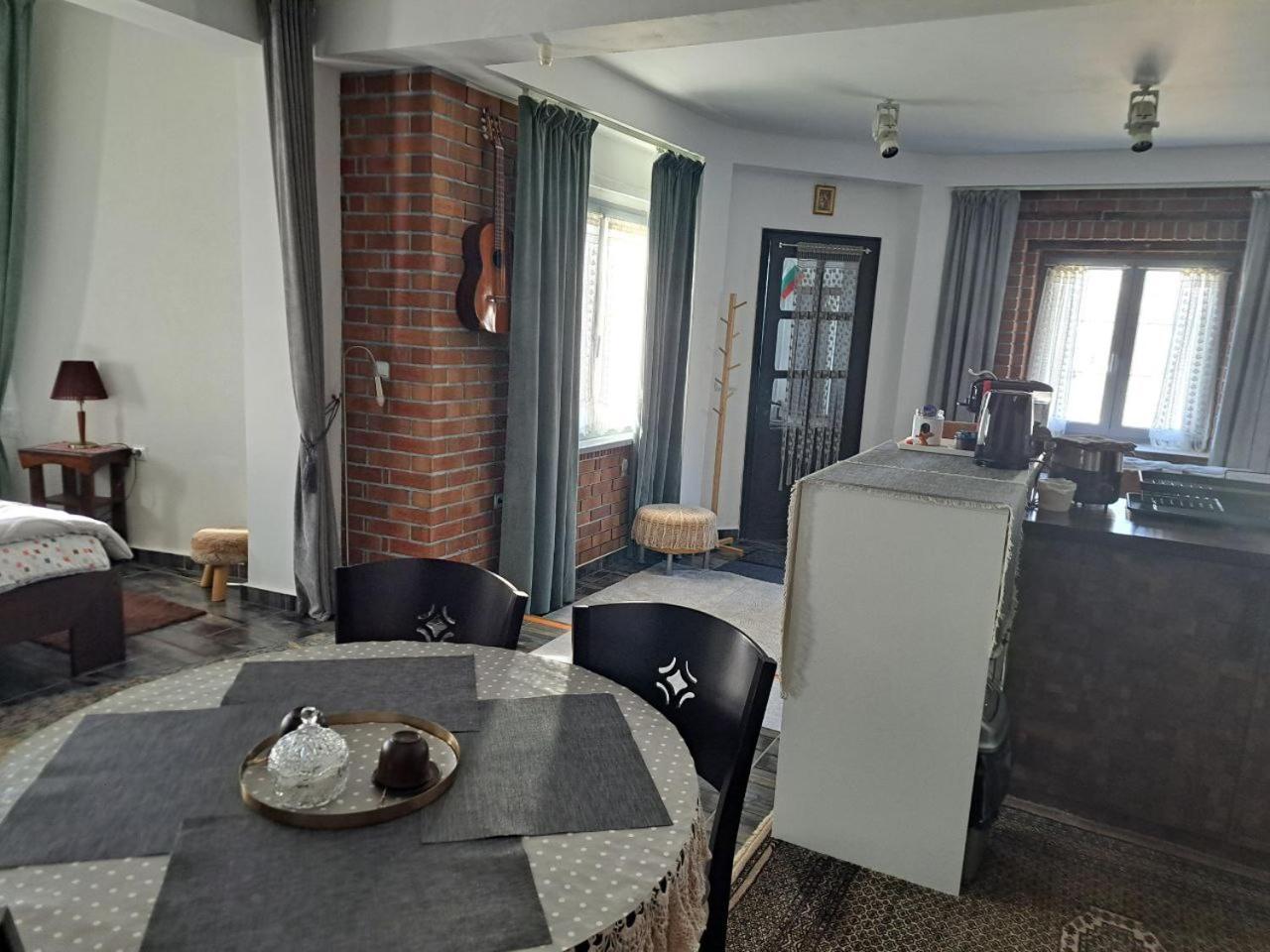 שיפקה Gnezdo Studio Apart מראה חיצוני תמונה